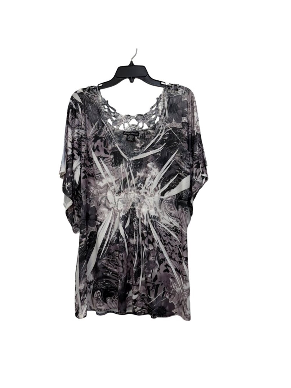 Simply Irresistible Floral Tunic Top 1XL Black & White Stretchy Crochet Accent